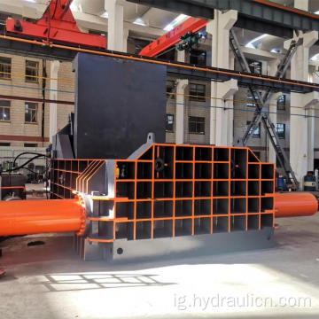 Ngwaọrụ nnukwu igwe anaghị agba nchara Hydraulic Baling Machine